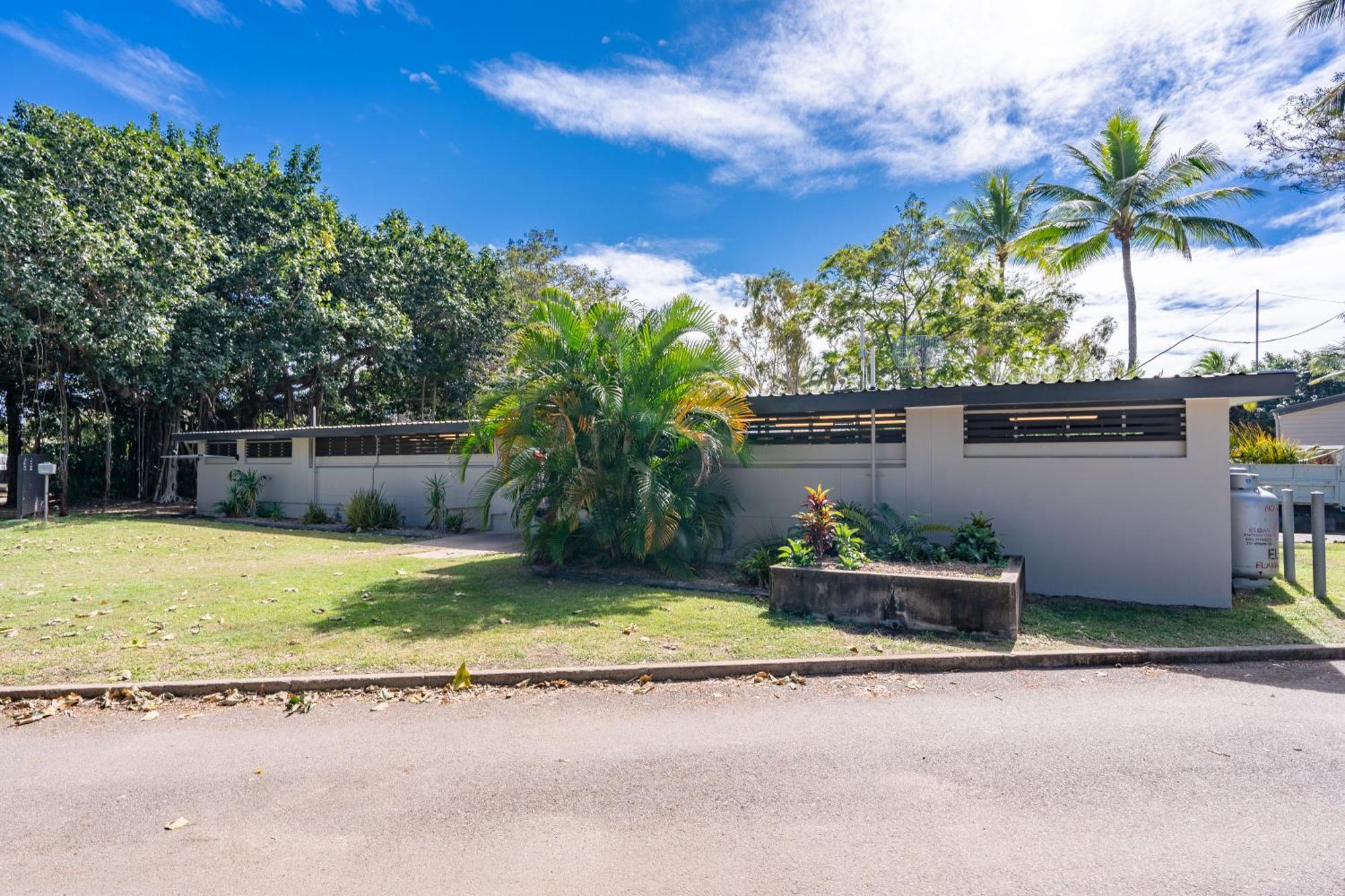 Big4 Tasman Holiday Parks - Rowes Bay Townsville Exterior photo
