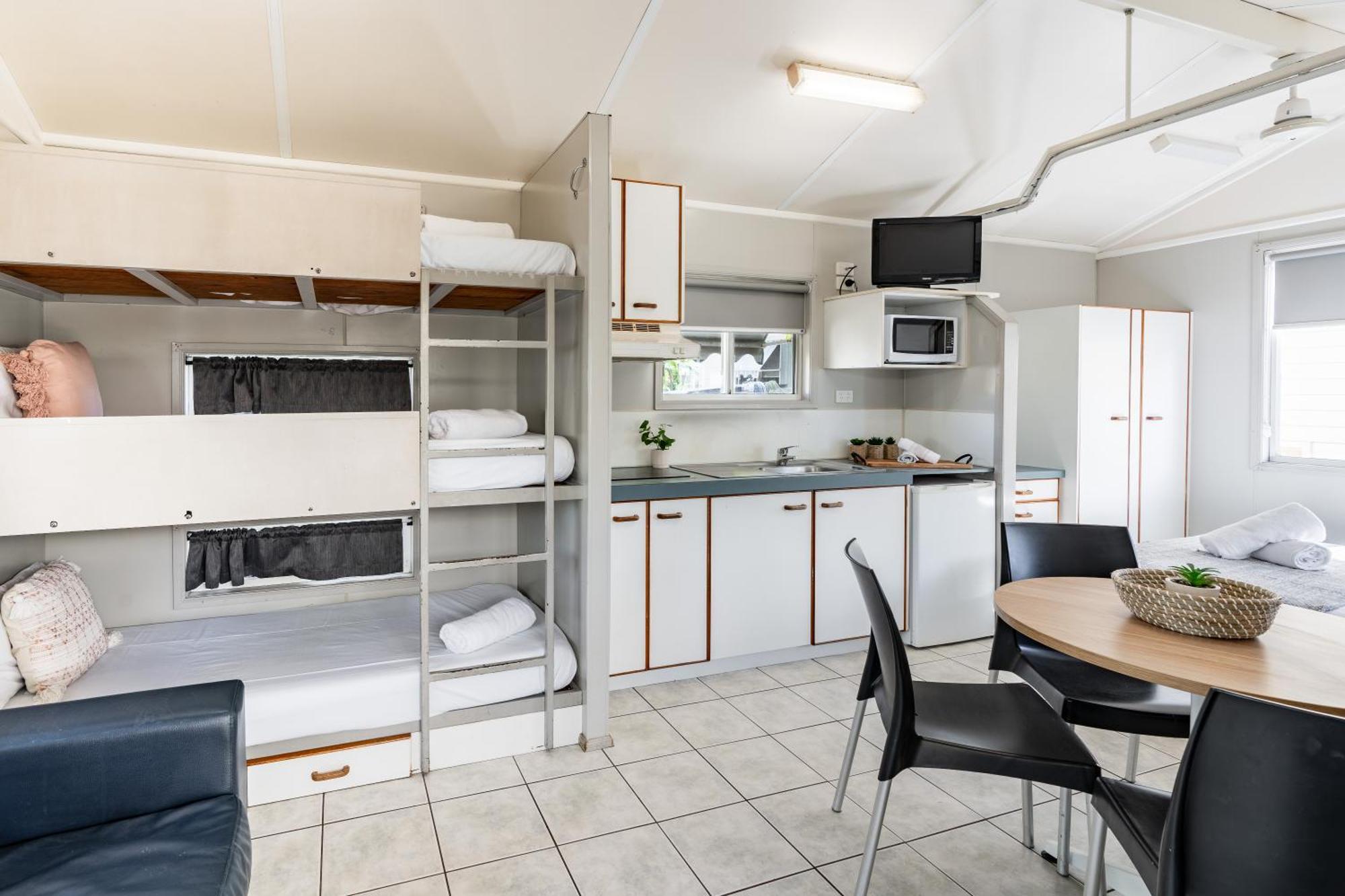 Big4 Tasman Holiday Parks - Rowes Bay Townsville Exterior photo